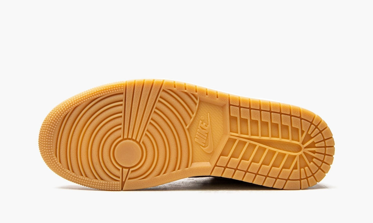 Air Jordan 1 Low SE Light Curry Sneakers - Style Staple