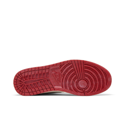 Air Jordan 1 Retro High OG ‘Chicago Lost & Found’ DZ5485-612 Sneakers - Fresh...